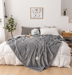 Throw Blanket Flannel Ultra-Soft & Breathable Machine Washable