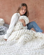 Throw Blanket Hand-Knitted Chunky Chenille Breathable Knit