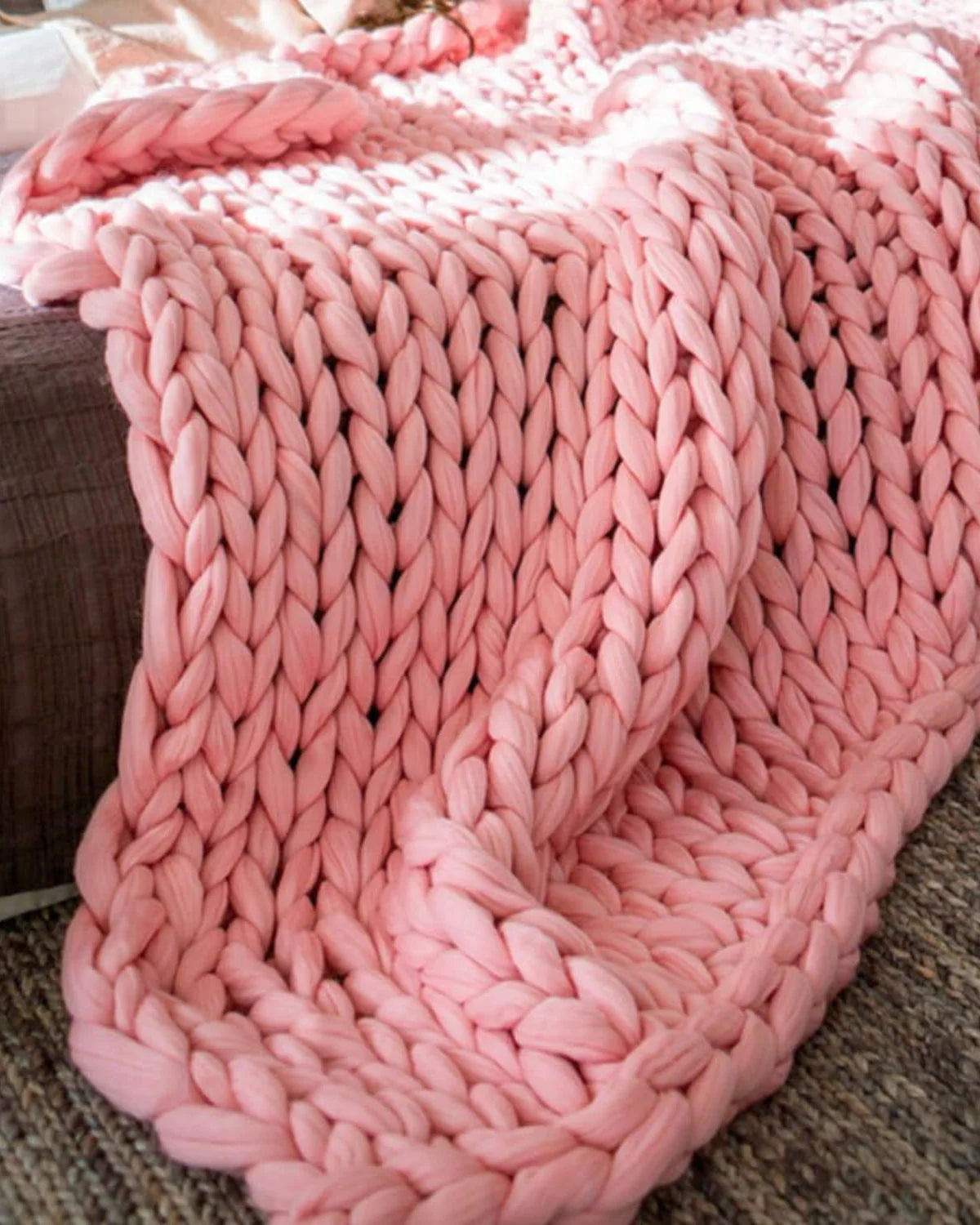 Throw Blanket Hand-Knitted Chunky Chenille Breathable Knit