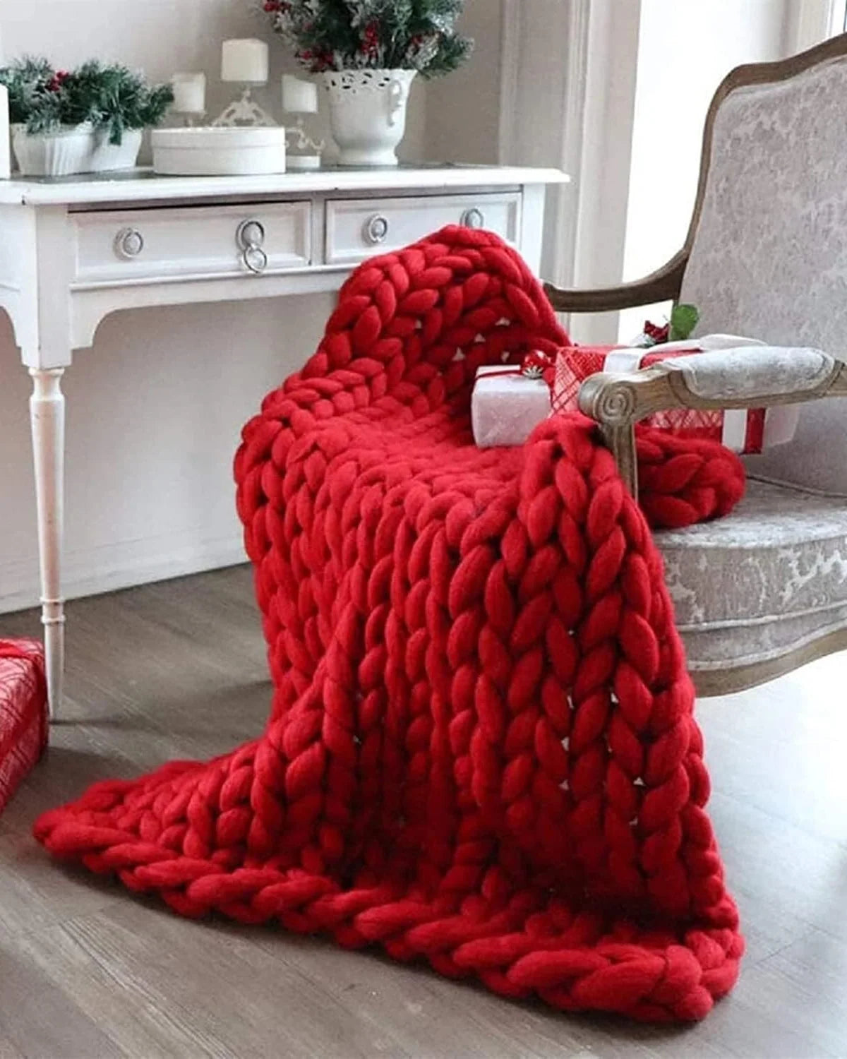 Throw Blanket Hand-Knitted Chunky Chenille Breathable Knit