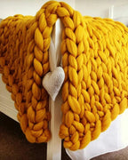 Throw Blanket Hand-Knitted Chunky Chenille Breathable Knit