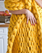 Throw Blanket Hand-Knitted Chunky Chenille Breathable Knit