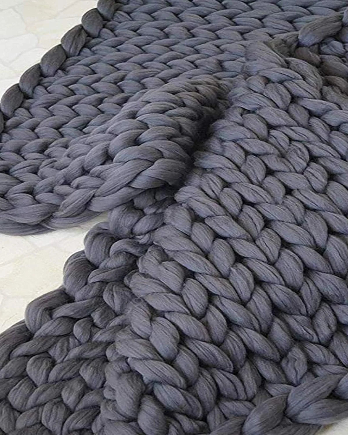 Throw Blanket Hand-Knitted Chunky Chenille Breathable Knit