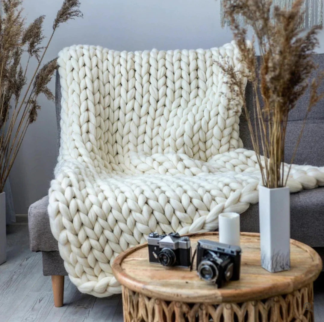 Throw Blanket Hand-Knitted Natural Fiber All-Season