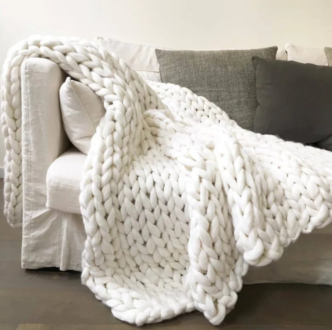 Throw Blanket Hand-Knitted Natural Fibers All-Season
