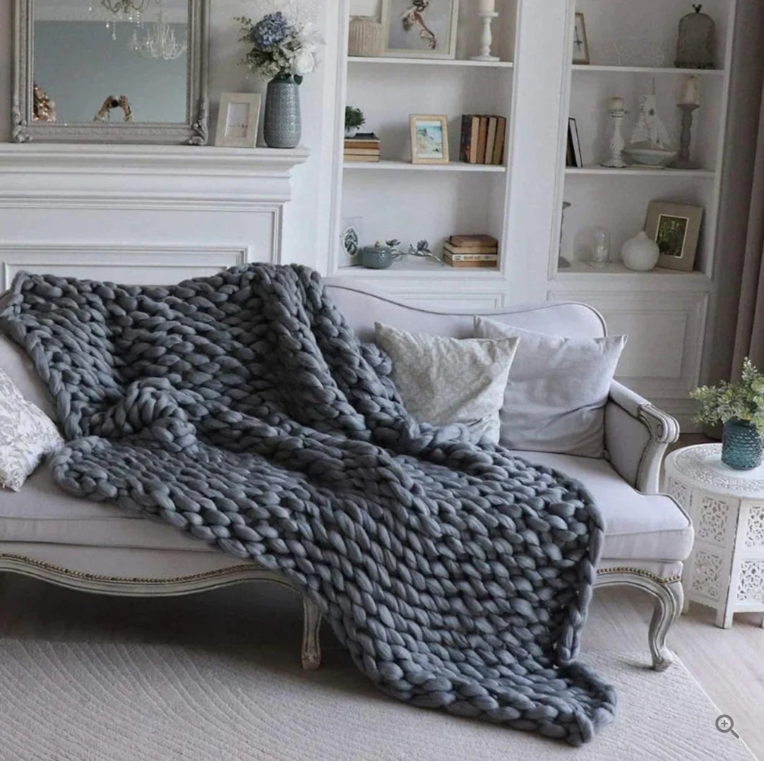 Throw Blanket Hand-Knitted Natural Fibers All-Season