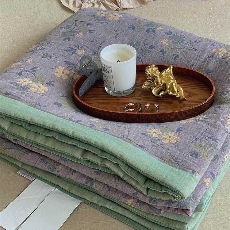 Throw Blanket Lightweight Quilted Retro Floral