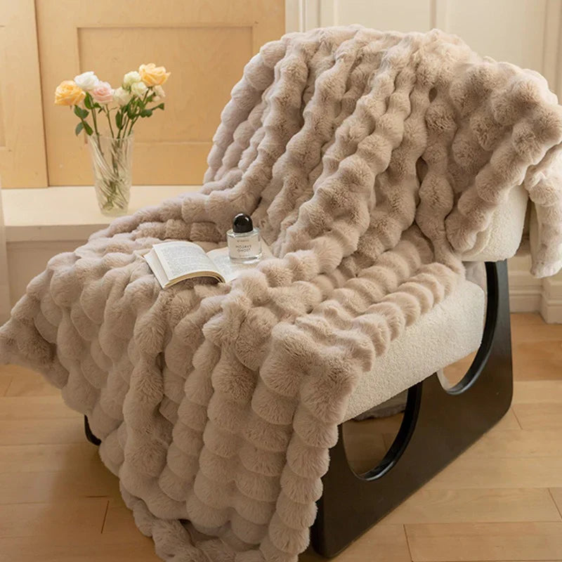 Throw Blanket Ultra-Soft Faux Fur Large 63 x 79