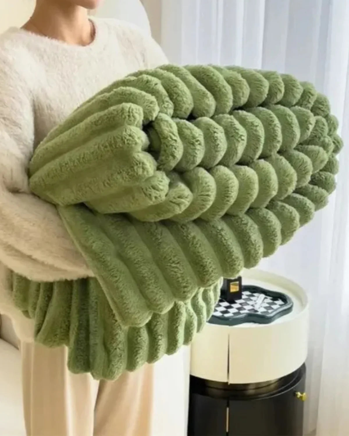 Throw Blanket Velvet-Soft Striped Lightweight Easy Care