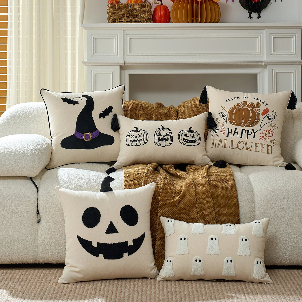 Throw Pillow Cover Tufted Ghost Bouclé Appliqué Cotton-Linen
