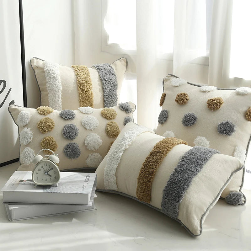 Throw Pillow Cover Tufted Pom-Pom Cotton-Linen Concealed Zipper