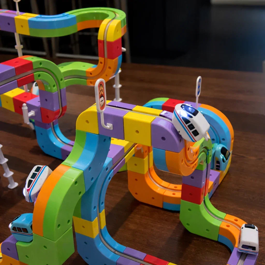 Train Set Motorized 3D Modular Vertical Loops