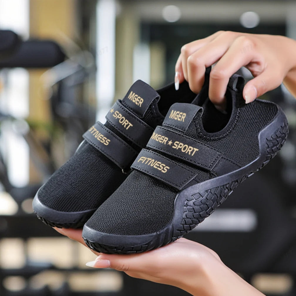 Training Shoes Flat Sole Slip-Resistant Rubber Outsole & Breathable Upper