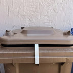 Trash Bin Vent Clip Airflow Odor & Pest Control