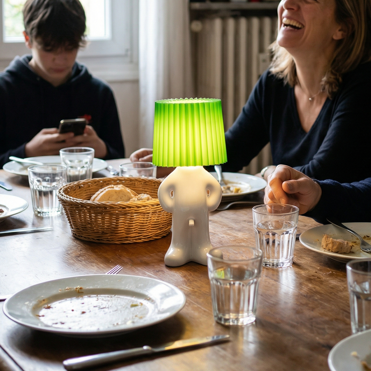 USB-C Rechargeable Cordless Warm White Table Lamp