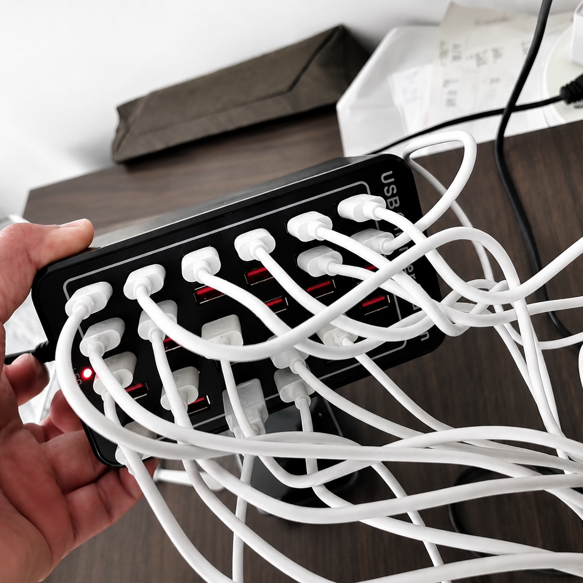 USB Charging Station 30-Port 150W Intelligent Cooling