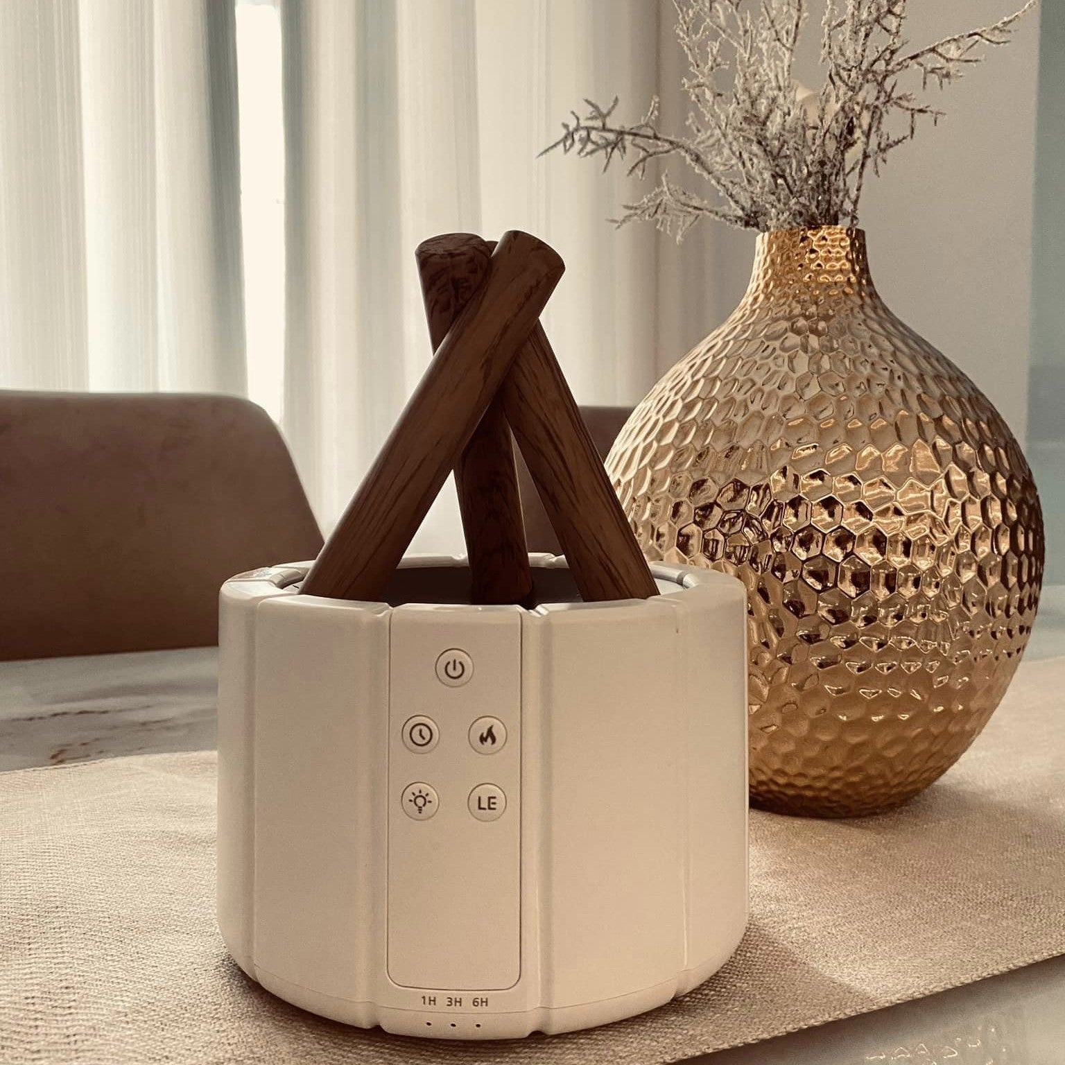 USB-Powered Remote-Controlled Flame-Mist Humidifier Lamp (250ml Tank)