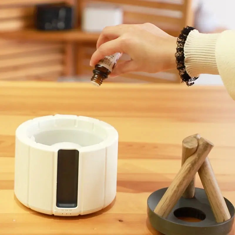USB-Powered Remote-Controlled Flame-Mist Humidifier Lamp (250ml Tank)