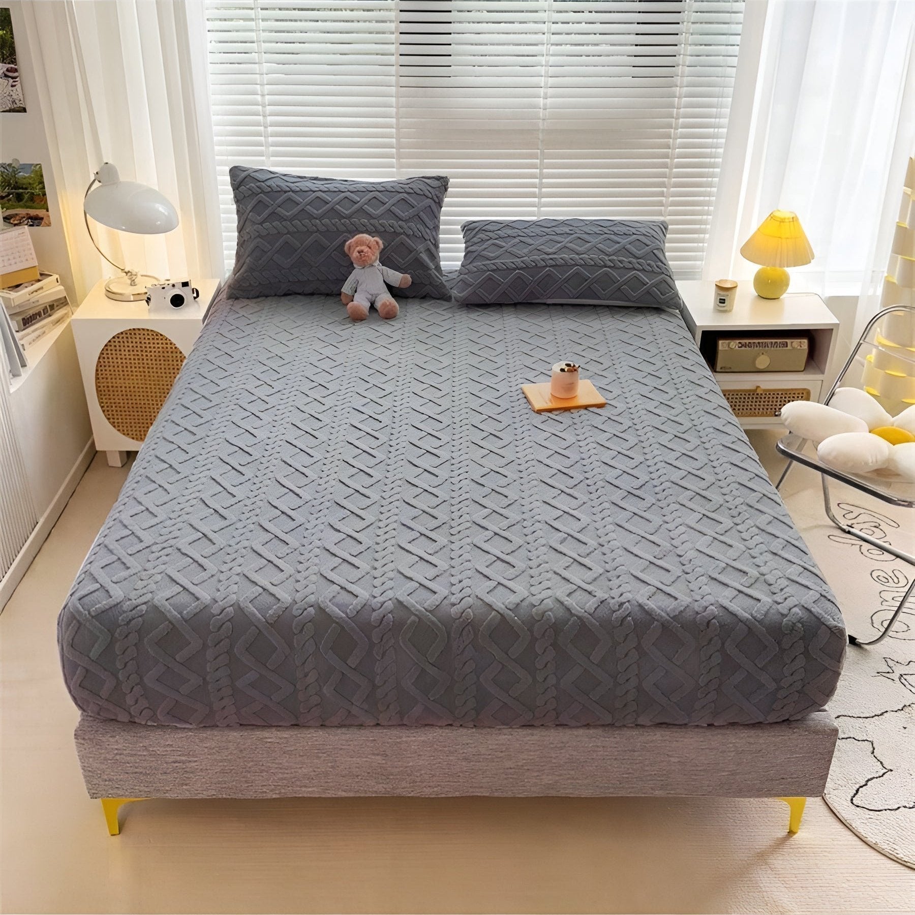 Ultra-Plush Velvet Sherpa Sheet Set (Deep-Pocket)