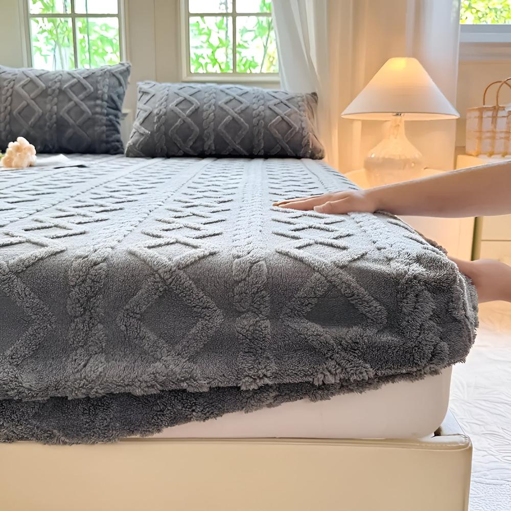 Ultra-Plush Velvet Sherpa Sheet Set (Deep-Pocket)
