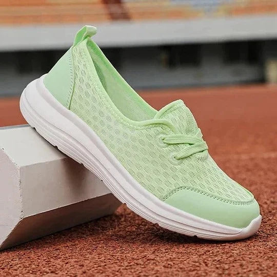 Walking Shoes Three-Zone Footbed Breathable Slip-On