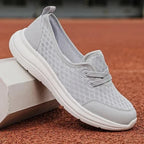 Walking Shoes Three-Zone Footbed Breathable Slip-On