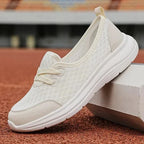 Walking Shoes Three-Zone Support Adaptive Cushioning