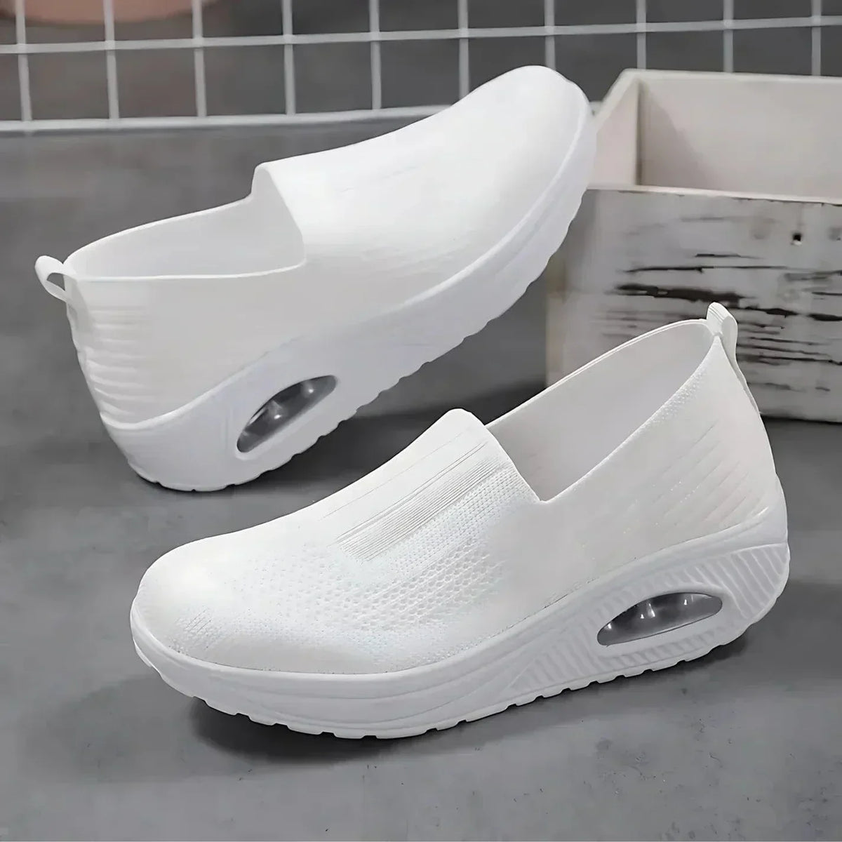 Walking Sneakers Ergonomic Arch Support & Cushioned Sole