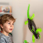 Wall-Climbing Toy RC Lizard LED Eyes USB Rechargeable