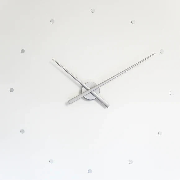 Wall Clock Scandinavian Metal Quartz Movement 50 Cm