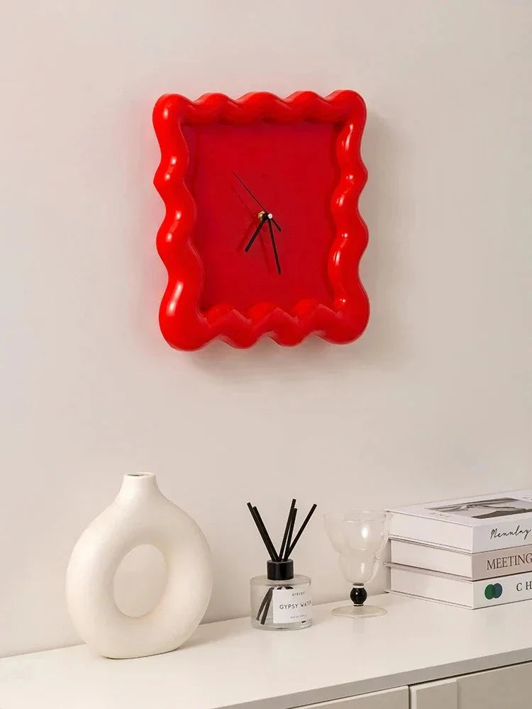 Wall Clock Wavy Frame & Minimalist Dial 30cm