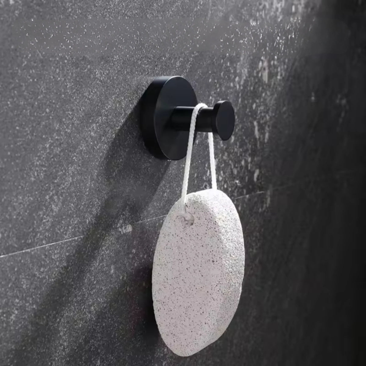 Wall Hooks No-Drill Suction Set of 4