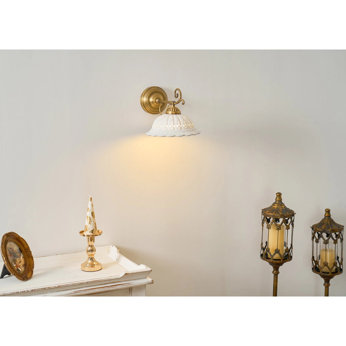 Wall Lamp Antique Brass & White Ceramic Openwork