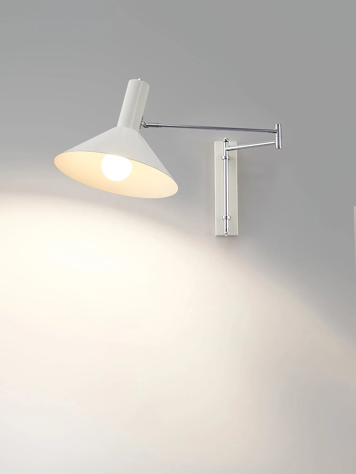 Wall Lamp Articulated Arm Metal Plug-In