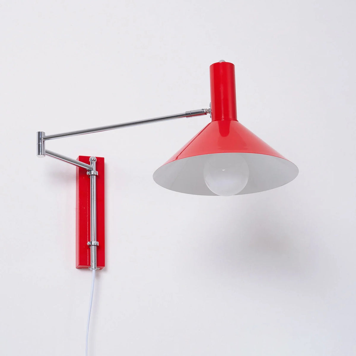 Wall Lamp Articulated Arm Metal Plug-In