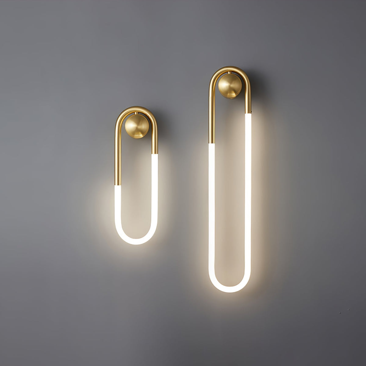 Wall Lamp LED Minimalist Loop Brass & Acrylic
