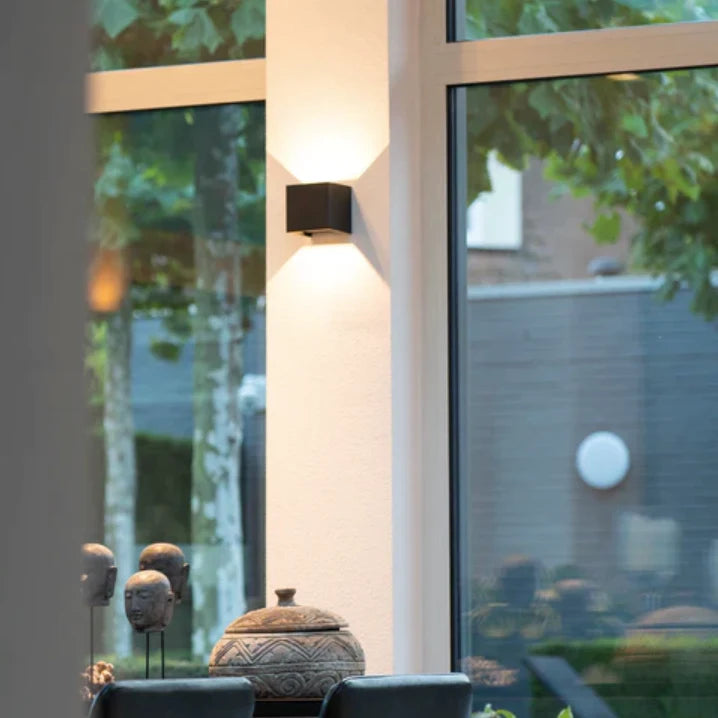 Wall Lamp Motion & Light Sensor USB Rechargeable Magnetic Mount