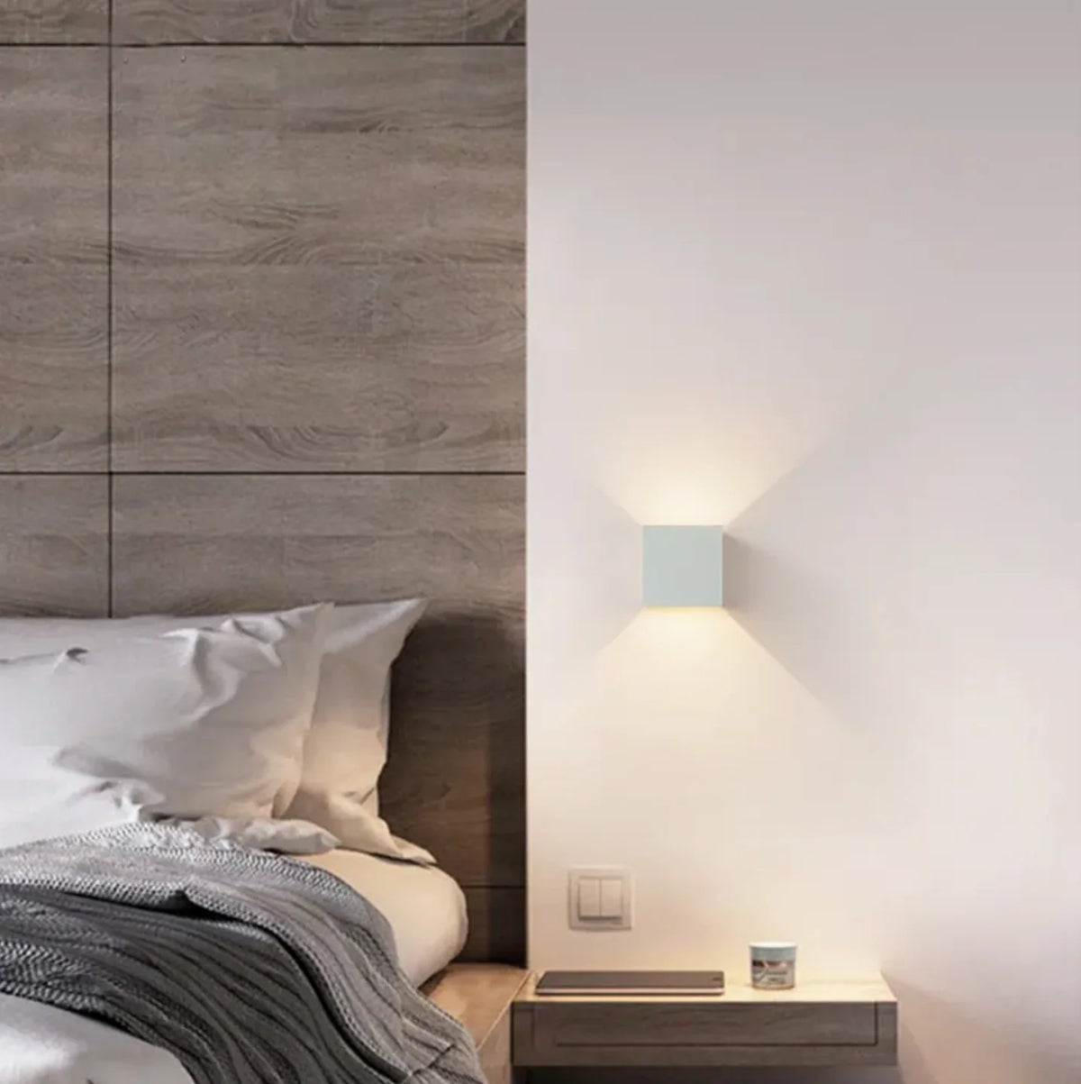 Wall Lamp Motion & Light Sensor USB Rechargeable Magnetic Mount