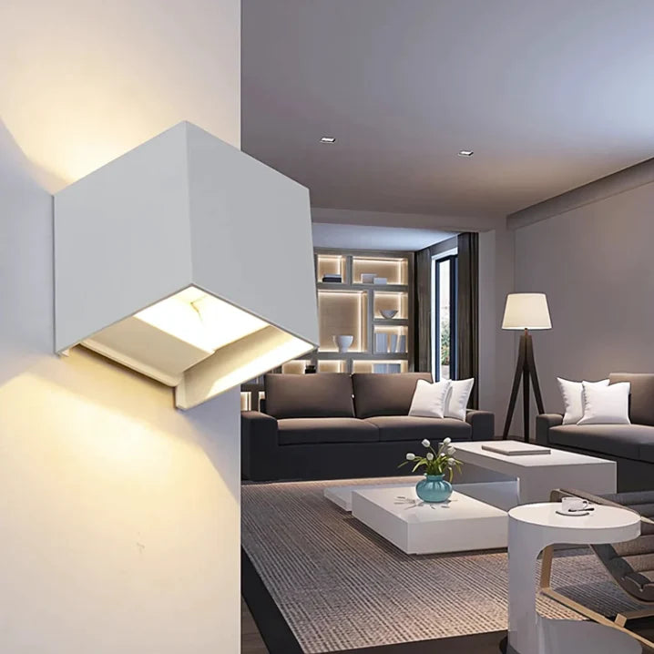Wall Lamp Motion & Light Sensor USB Rechargeable Magnetic Mount