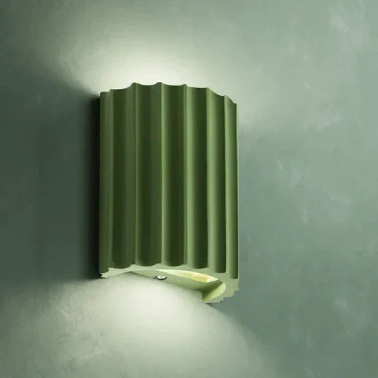 Wall Lamp Ribbed Resin Warm 7W LED