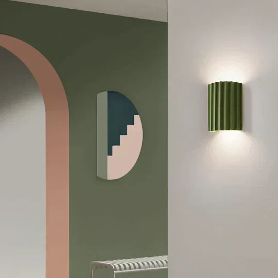 Wall Lamp Ribbed Resin Warm 7W LED