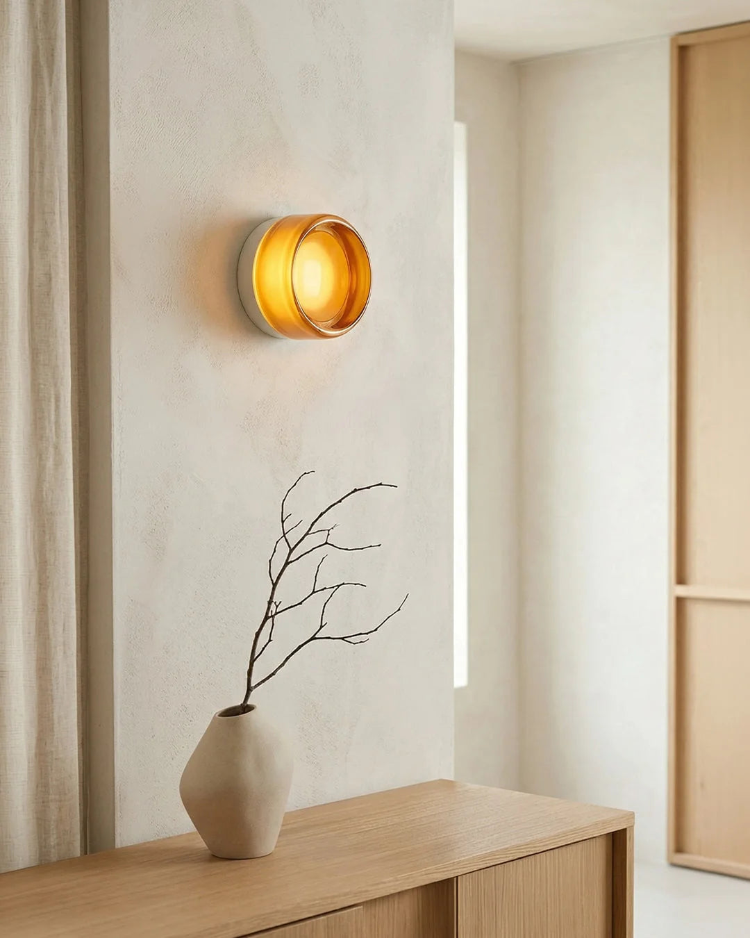 Wall Lamp Round Integrated LED Acrylic Diffuser