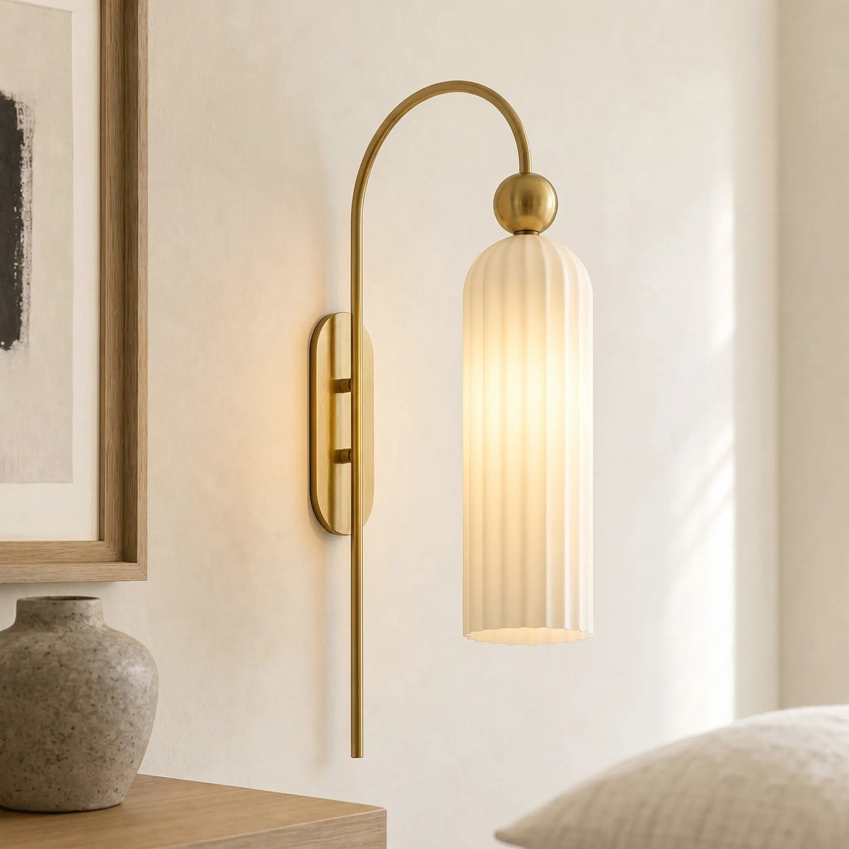 Wall Lamp Vertical Ribbed Glass Diffused Light