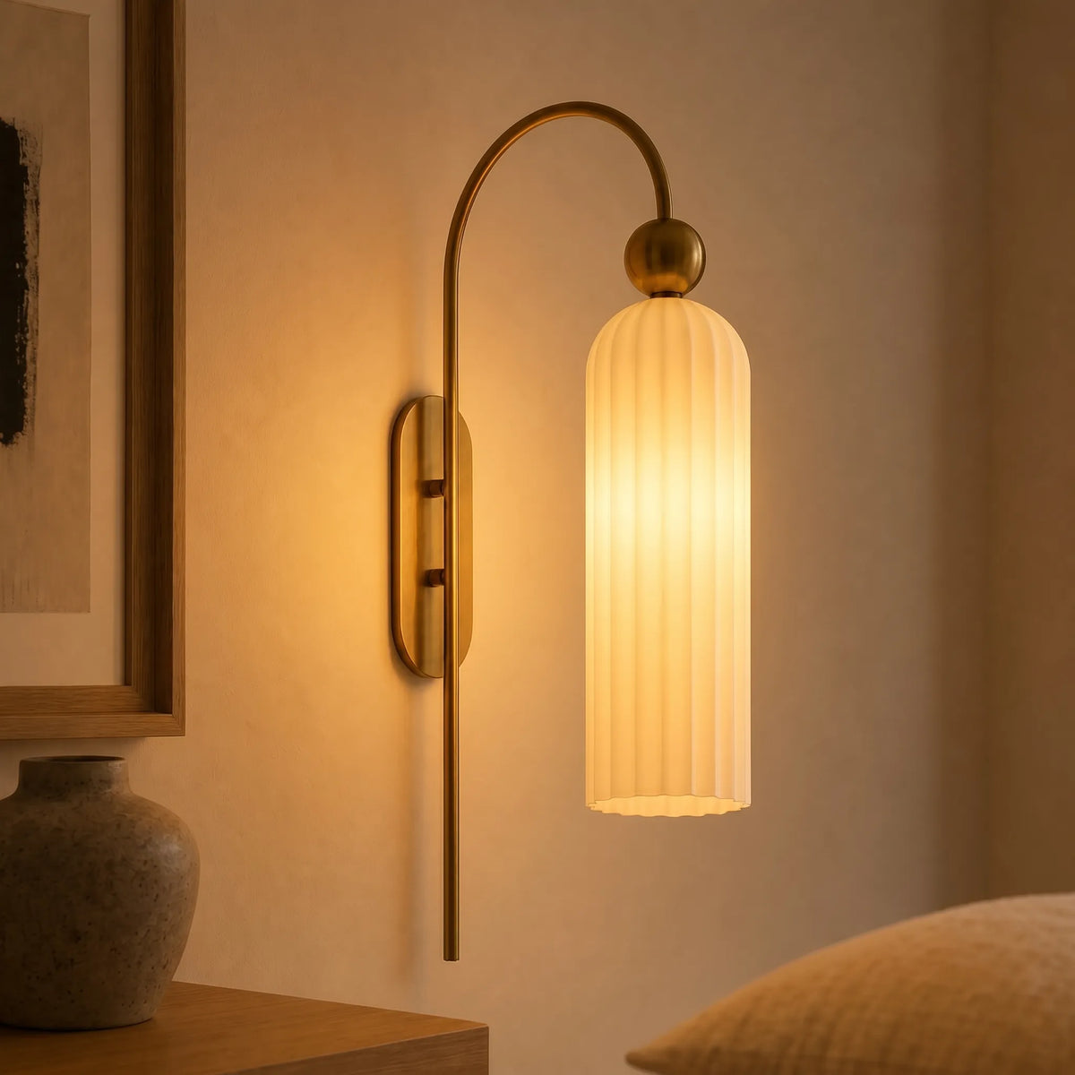 Wall Lamp Vertical Ribbed Glass Diffused Light