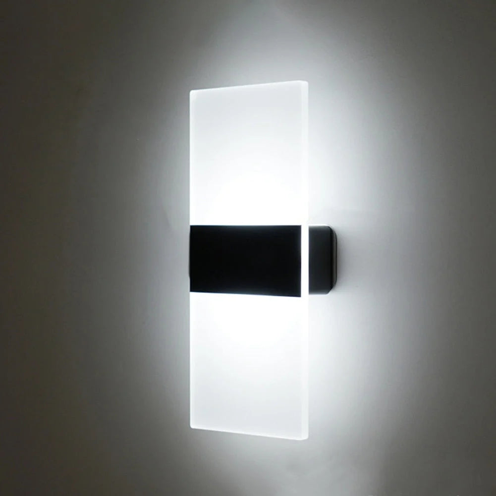 Wall Light USB Rechargeable Motion & Touch Magnetic Mount