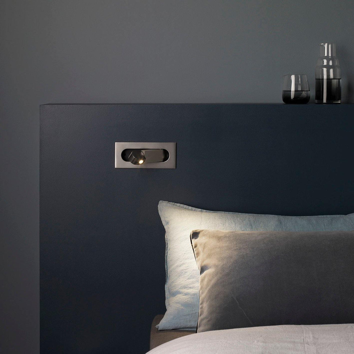 Wall Sconce Foldable Adjustable Arm Energy-Efficient LED