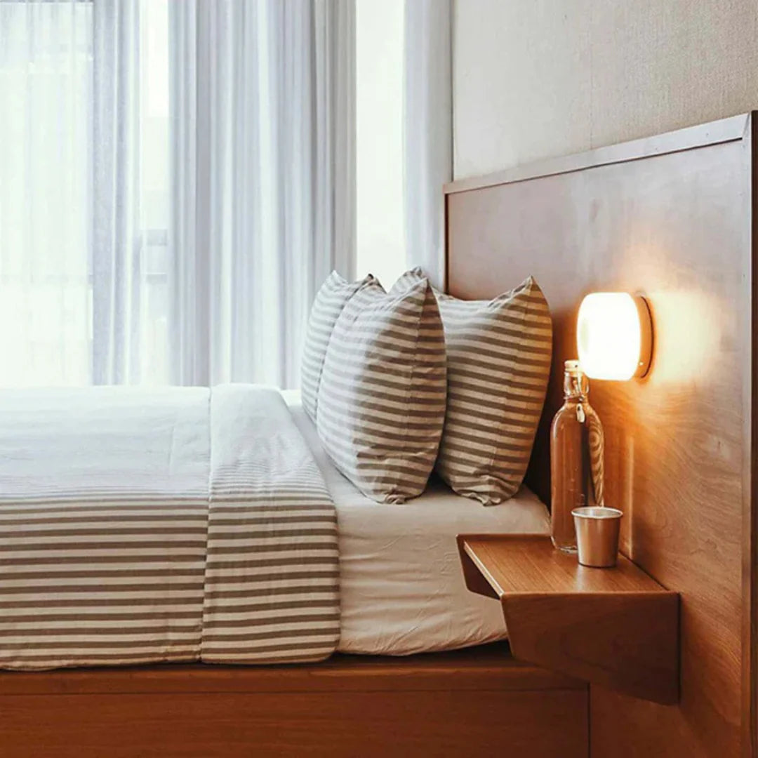 Wall Sconce Round LED Acrylic Diffuser