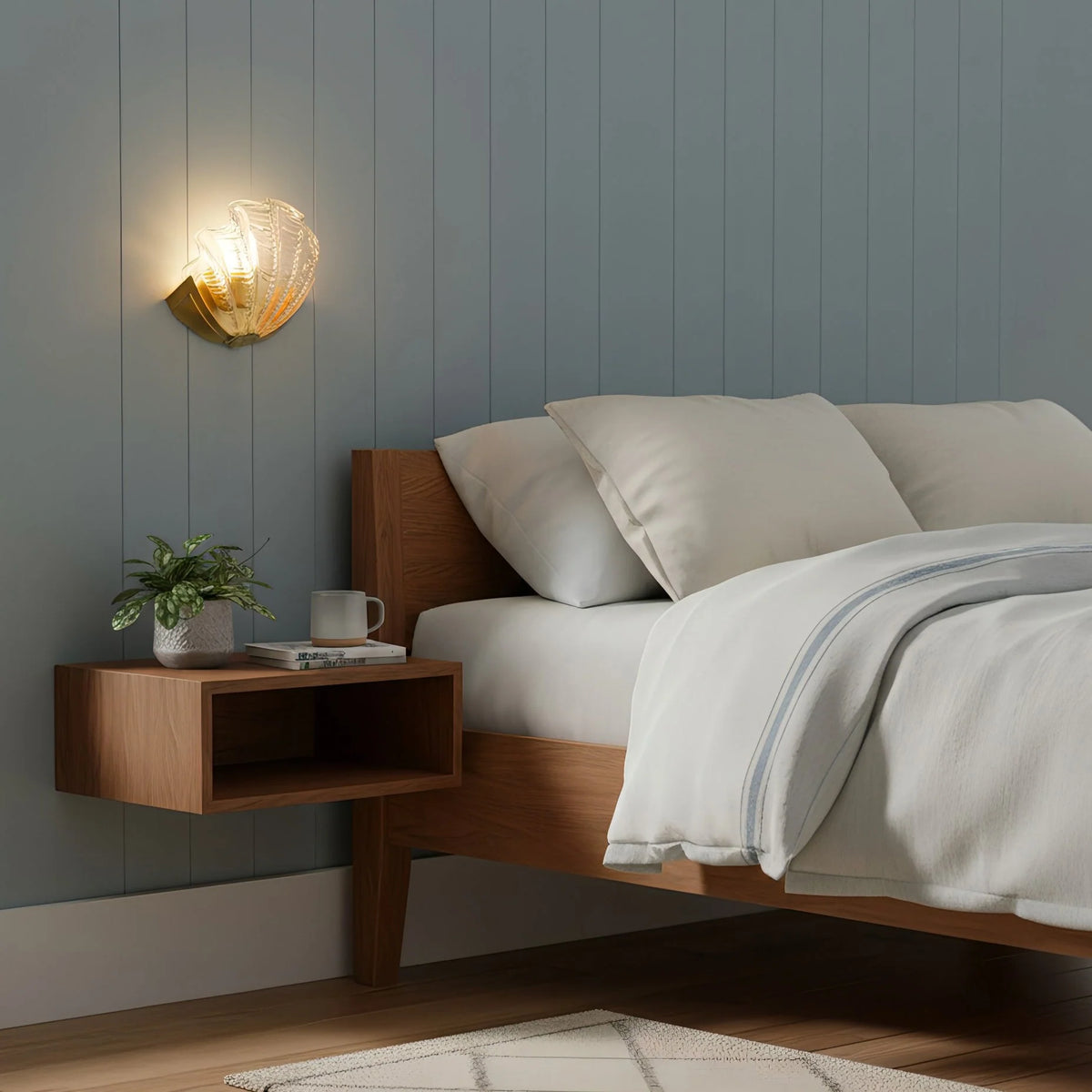 Wall Sconce Seashell Textured Glass Brass Finish