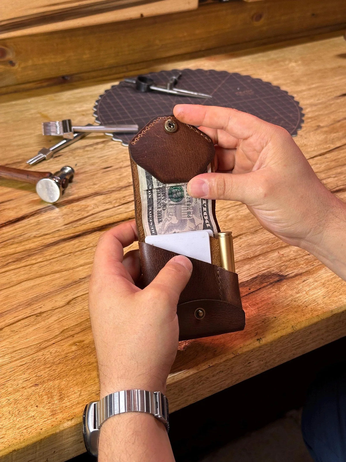 Wallet Full-Grain Leather Hand-Stitched Pen Holder