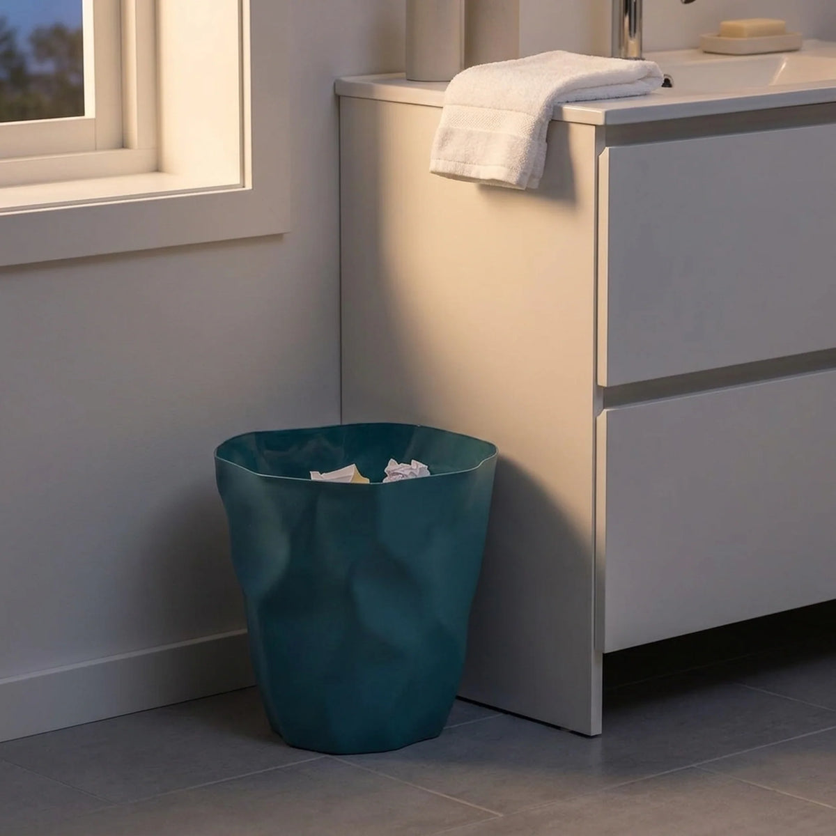 Wastebasket Irregular Shape Space-Saving 12L